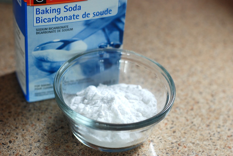 Baking Soda Uses to Simplify Life and Save Money