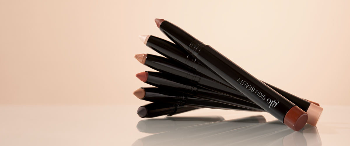 How To Enhance Your Eye Color With Eye Makeup