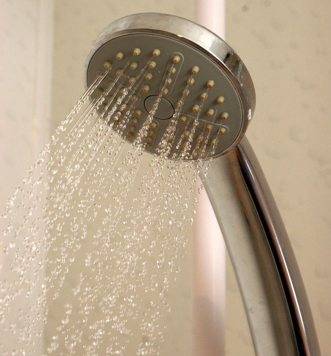 How to Multitask Beauty While Showering