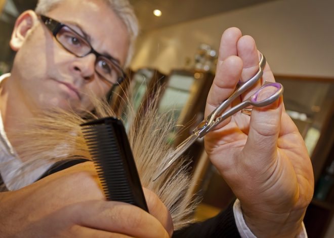 How to Better Communicate With a Hair Stylist