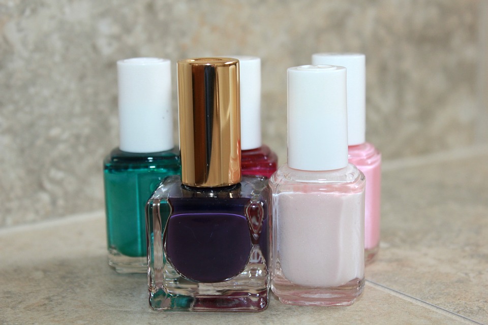 How to Extend Your Manicure and Nail Polish Wear