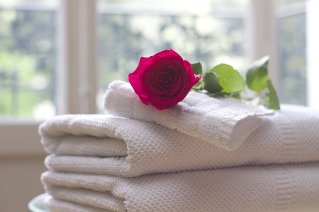 DIY Body Exfoliator for Enhancing Summer Beauty