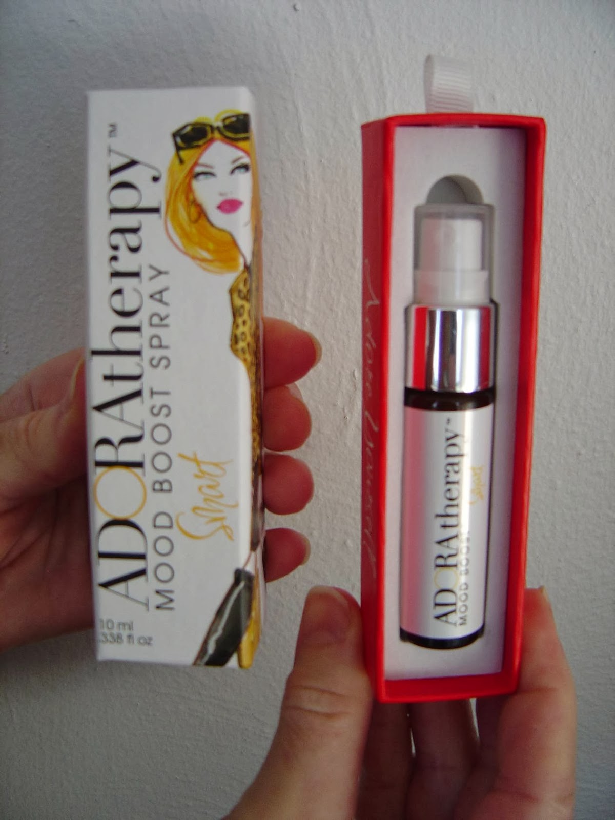 ADORAtherapy’s Gal on the Go Mood Boost Spray (Smart) Review