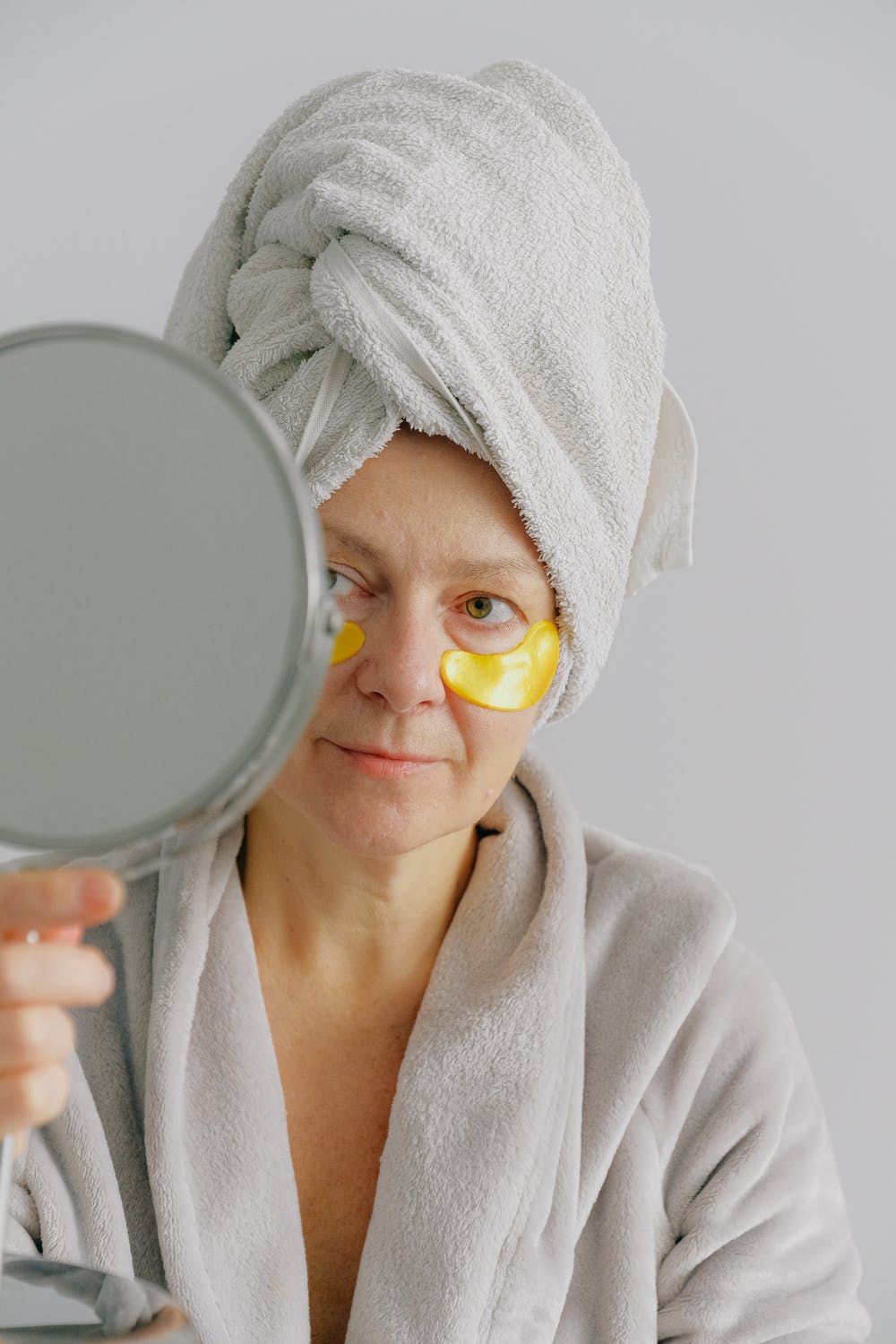 How to Line and Better Shape Crepey Eyelids