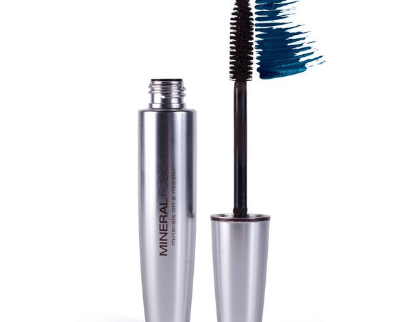 Mineral Fusion Volumizing Mascara (Midnight) Review