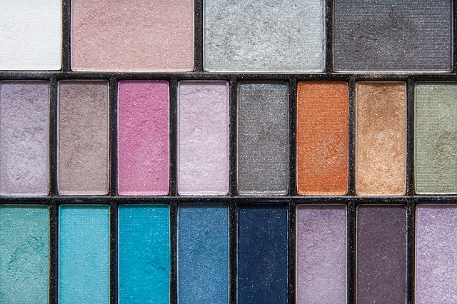 How to Get More Sexy Effects From ONE Eye Shadow!